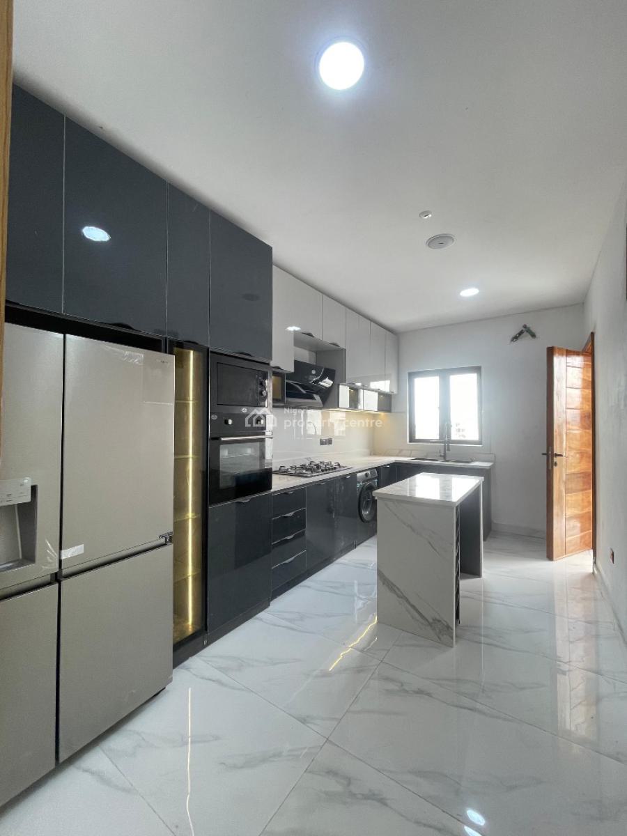 Lovely 2 Bedroom with Amazing Facilities, Lekki Phase 1, Lekki Phase 1, Lekki, Lagos, Terraced Duplex for Sale