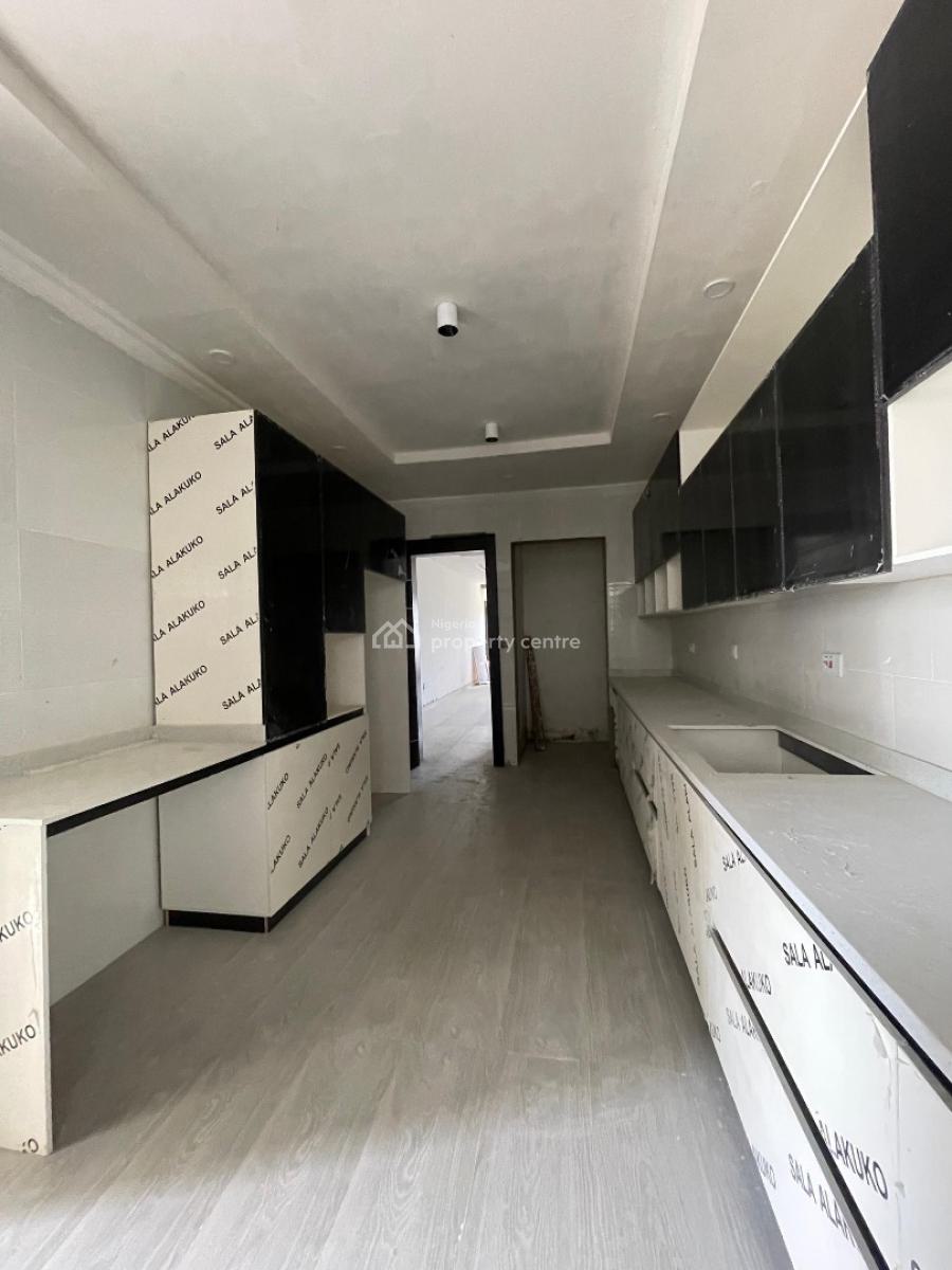 Lovely 4 Bedroom with Amazing Facilities, Lekki Phase 1, Lekki Phase 1, Lekki, Lagos, Terraced Duplex for Sale