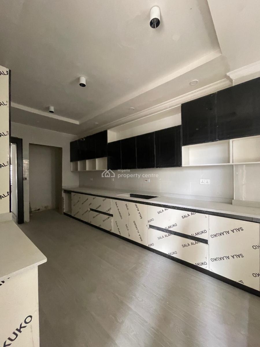 Lovely 4 Bedroom with Amazing Facilities, Lekki Phase 1, Lekki Phase 1, Lekki, Lagos, Terraced Duplex for Sale