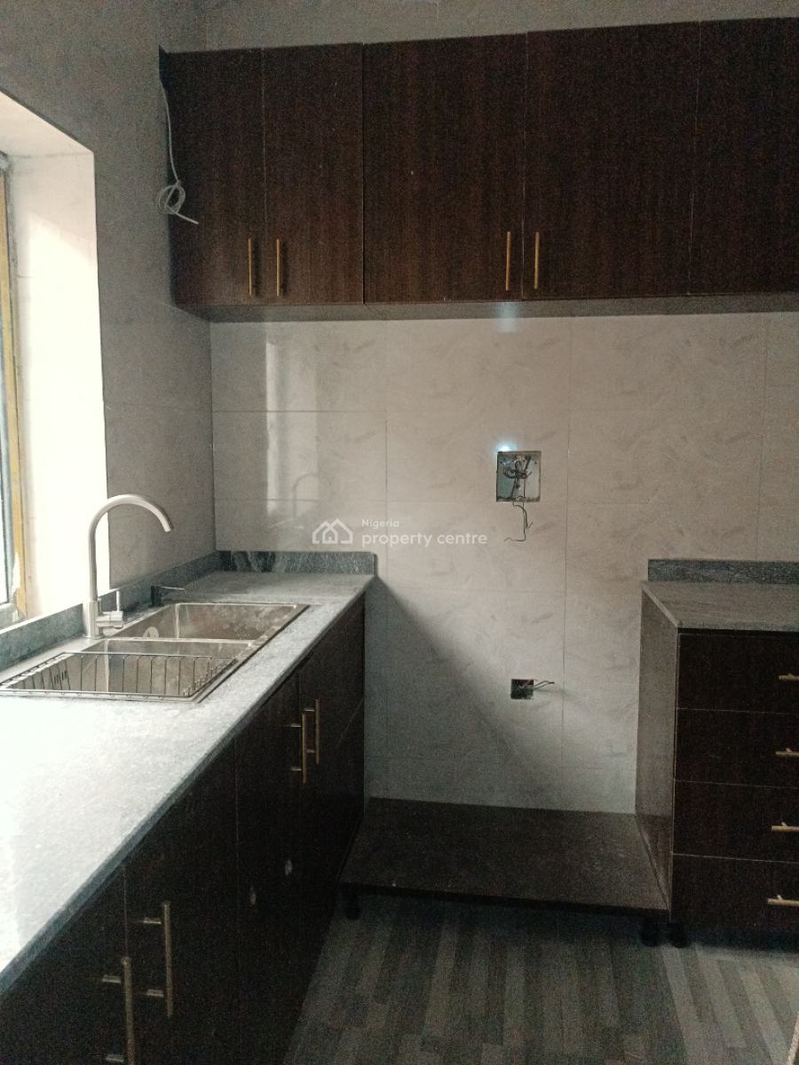 Newly Built 3 Bedroom Apartment, Wuye, Abuja, Flat / Apartment for Sale