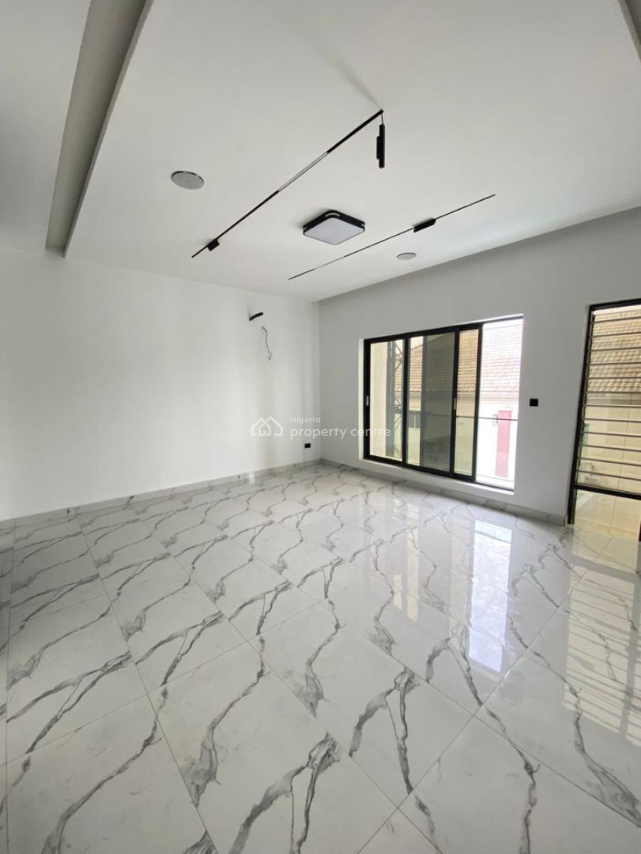 Opulent 4 Bedroom Terraced Duplex with Bq, Osapa, Lekki, Lagos, Terraced Duplex for Sale
