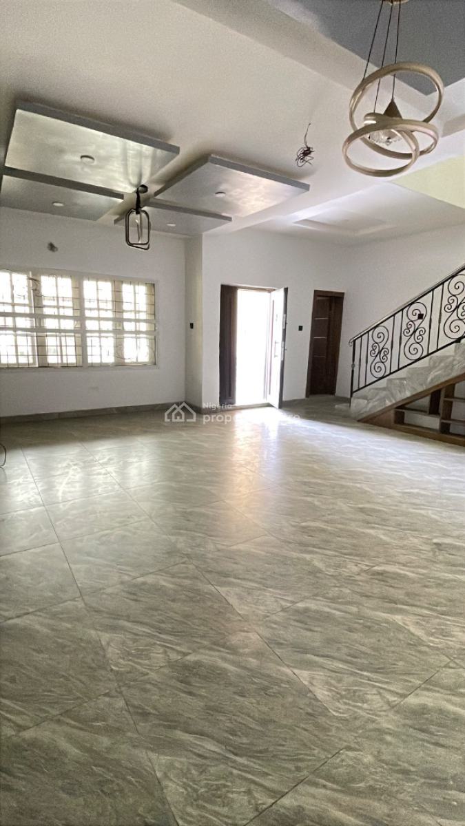Direct Brief Luxury 3bedroom Duplex, Lekki Gardens Phase 5 General Paint, Ajah, Lagos, Terraced Duplex for Sale