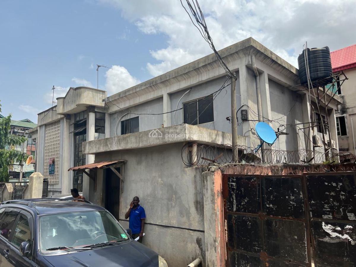 Detached Building, Off Awolowo Road, Ikeja, Lagos, Detached Duplex for Rent