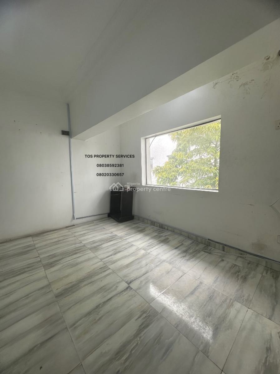 Commercial Space/shop Space, Off Admiralty, Lekki Phase 1, Lekki, Lagos, Shop for Rent