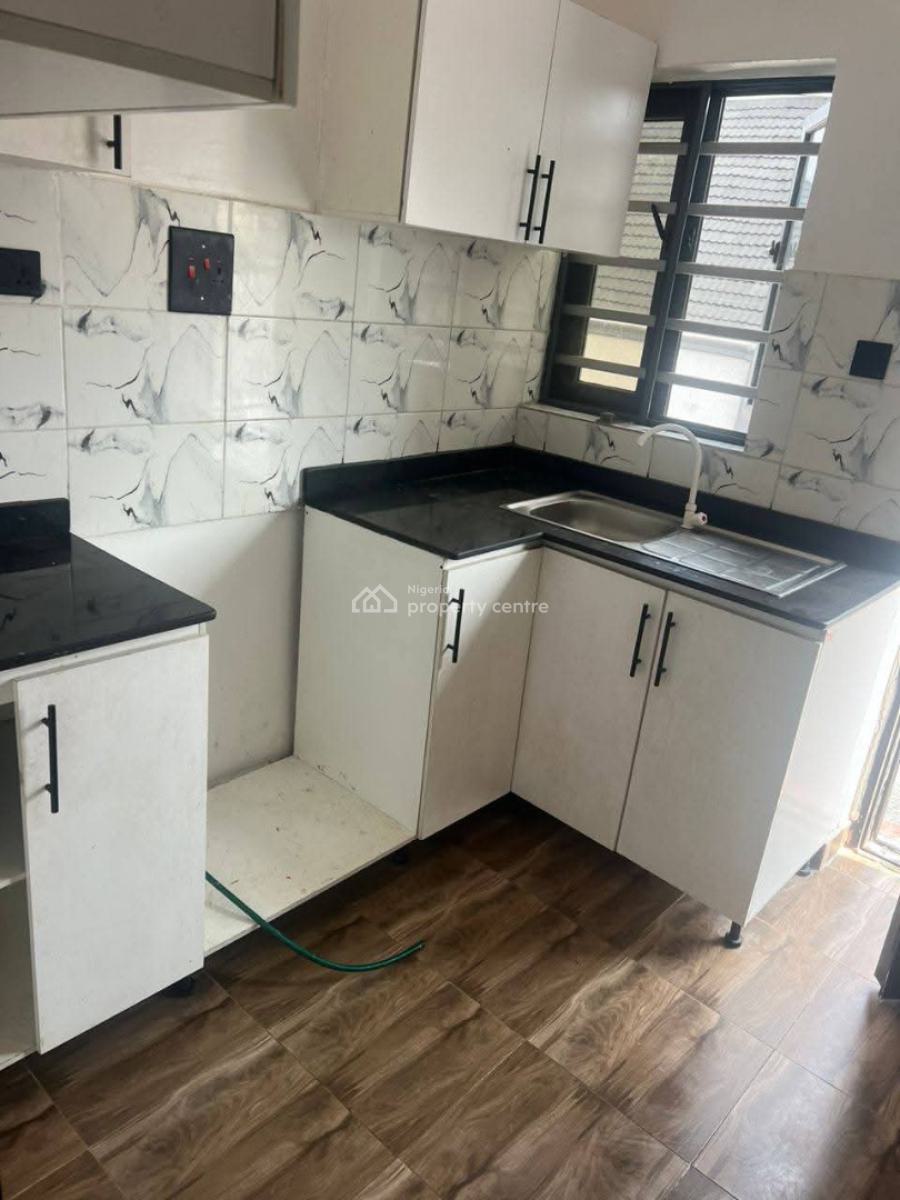 Luxury Units of Flats with Sweet Modern Facilities, Olorunkemi Estate,elebu, Akala Express Ibadan, Ibadan, Oyo, Mini Flat (room and Parlour) for Rent
