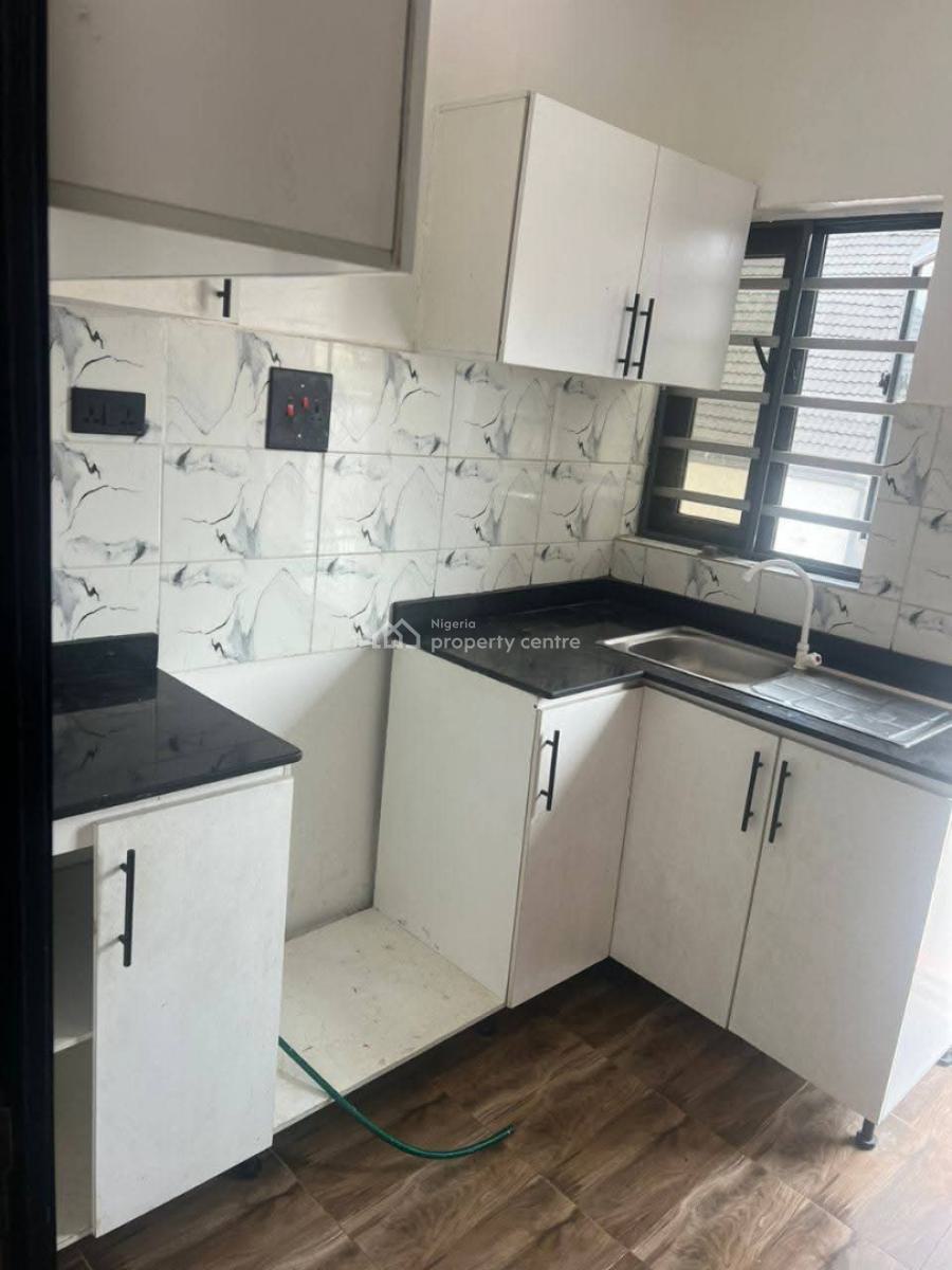 Luxury Units of Flats with Sweet Modern Facilities, Olorunkemi Estate,elebu, Akala Express Ibadan, Ibadan, Oyo, Mini Flat (room and Parlour) for Rent