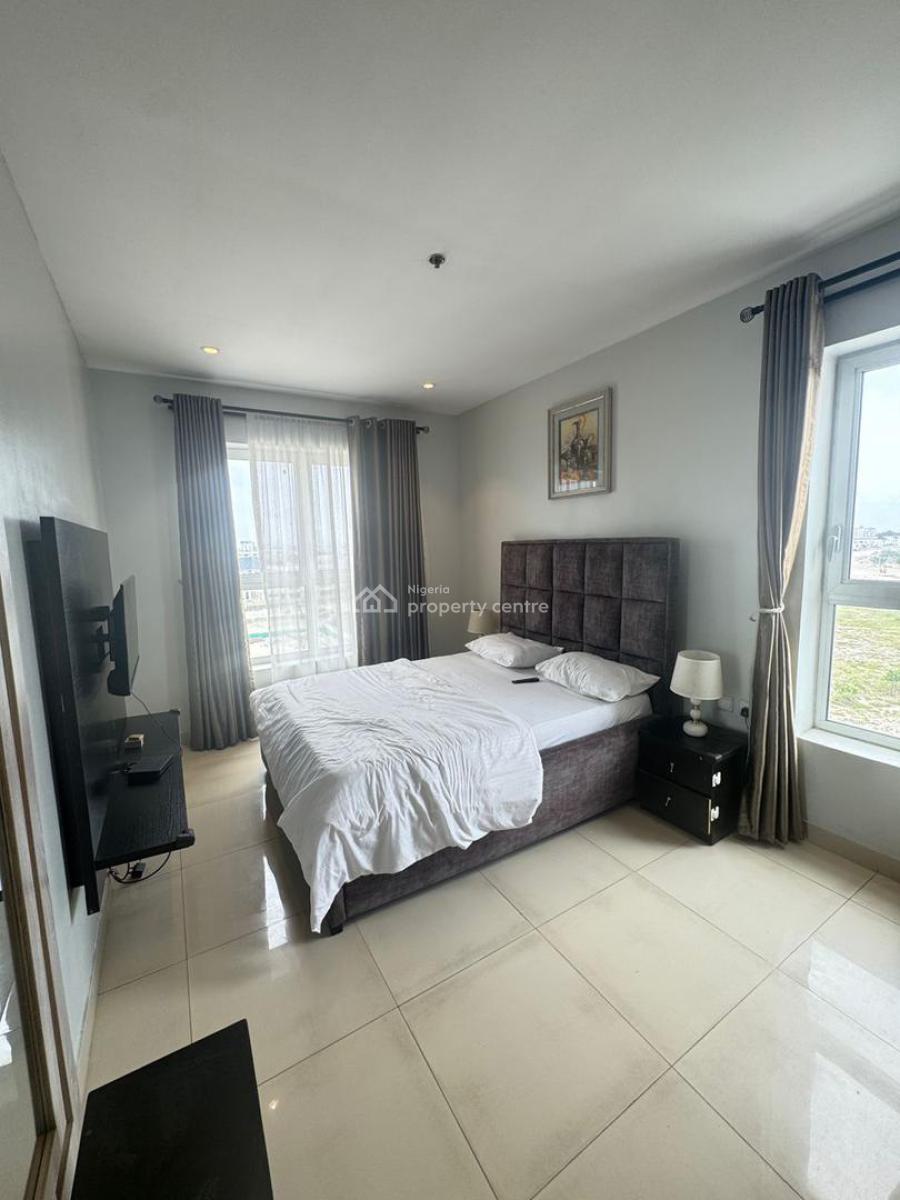 Fully Furnished & Serviced 2 Bedroom Apartment, Lekki Phase 1, Lekki, Lagos, Flat / Apartment for Rent