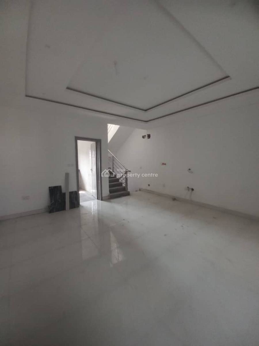 Sharp Newly Built 3 Bedroom Townhouse on 2 Floors, Ologolo Lekki Lagos, Ologolo, Lekki, Lagos, Terraced Duplex for Rent