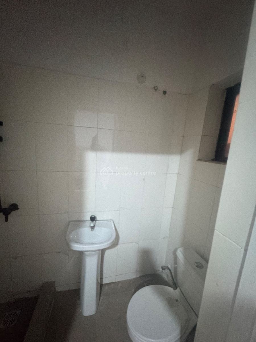 a Nice Room and Parlour(mini Flat) Available, Close to First City Hospital, Osapa, Lekki, Lagos, Mini Flat (room and Parlour) for Rent