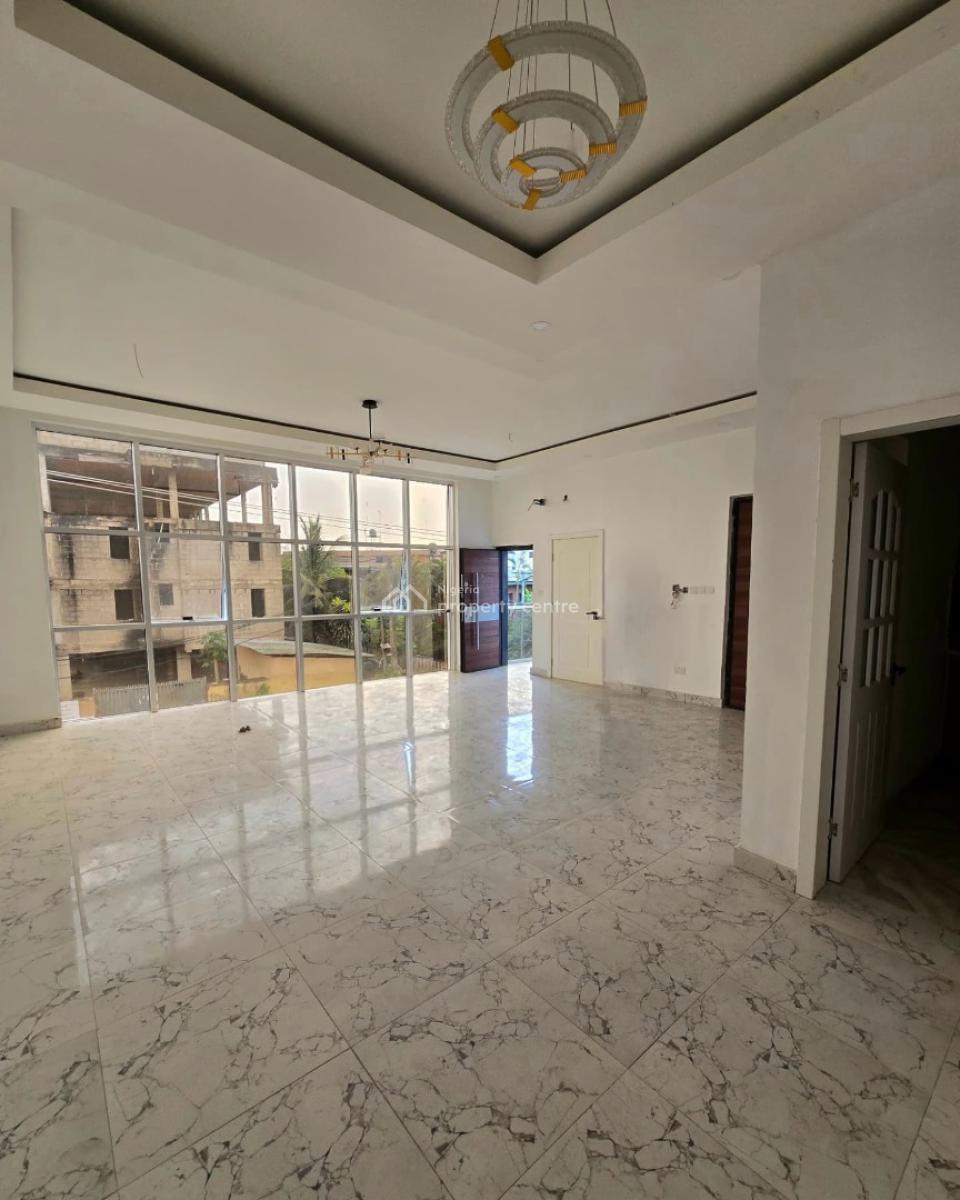 a Unit of Executive  & Spacious 3-bedroo Flat Plus Bq at Shonibare Bar, Ikeja Gra, Ikeja, Lagos, Flat / Apartment for Rent