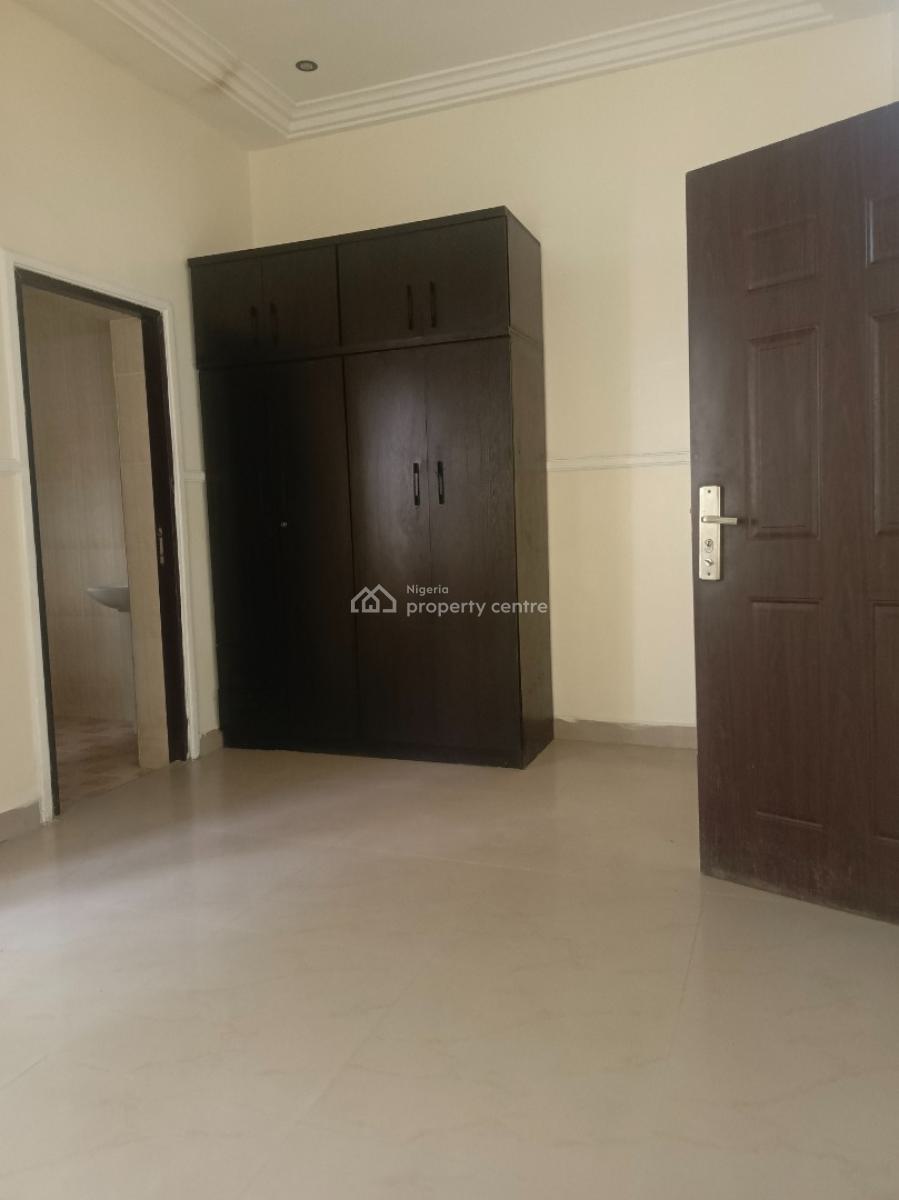 2 Bedroom Bungalow, Guzape District, Abuja, House for Rent
