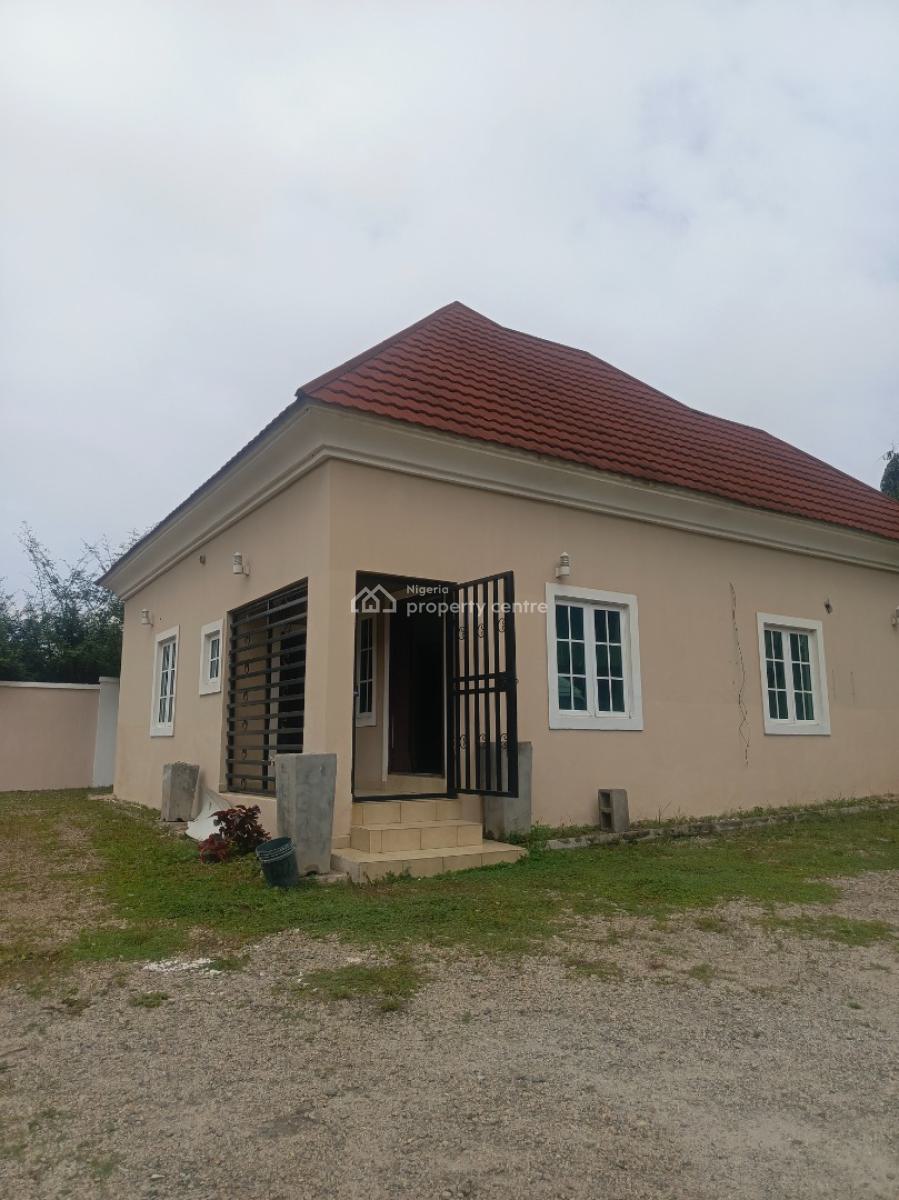 2 Bedroom Bungalow, Guzape District, Abuja, House for Rent