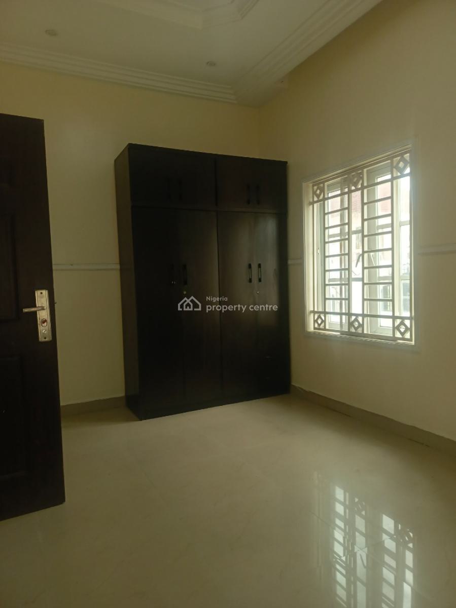 2 Bedroom Bungalow, Guzape District, Abuja, House for Rent
