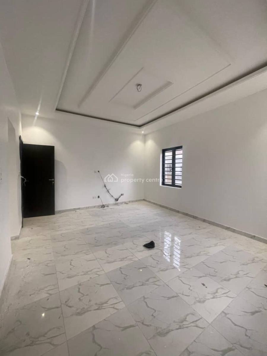 1bedroom & Parlor Miniflat (upstairs) with Personal Kitchen, Ologolo, Lekki Phase 2, Lekki, Lagos, Mini Flat (room and Parlour) for Rent