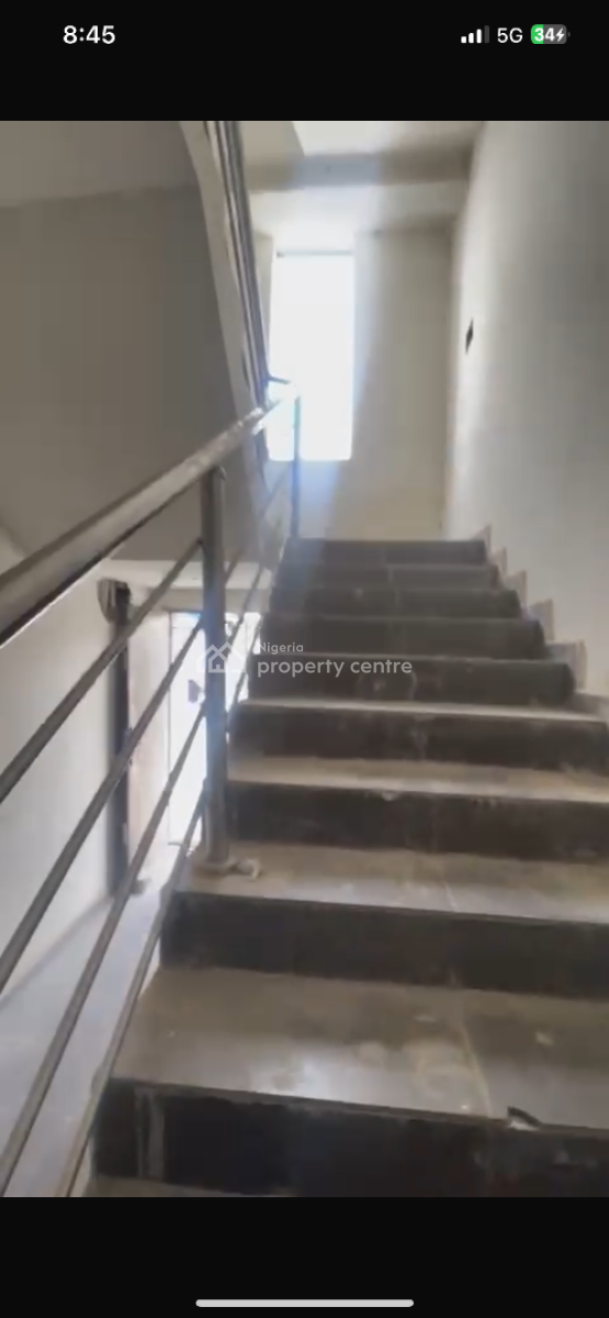 3bedroom Flat in Lekki Gardens General Paint Ajah, Lekki Gardens Atlantic Nominee Estate General Paint Ajah, Ajah, Lagos, Flat / Apartment for Sale
