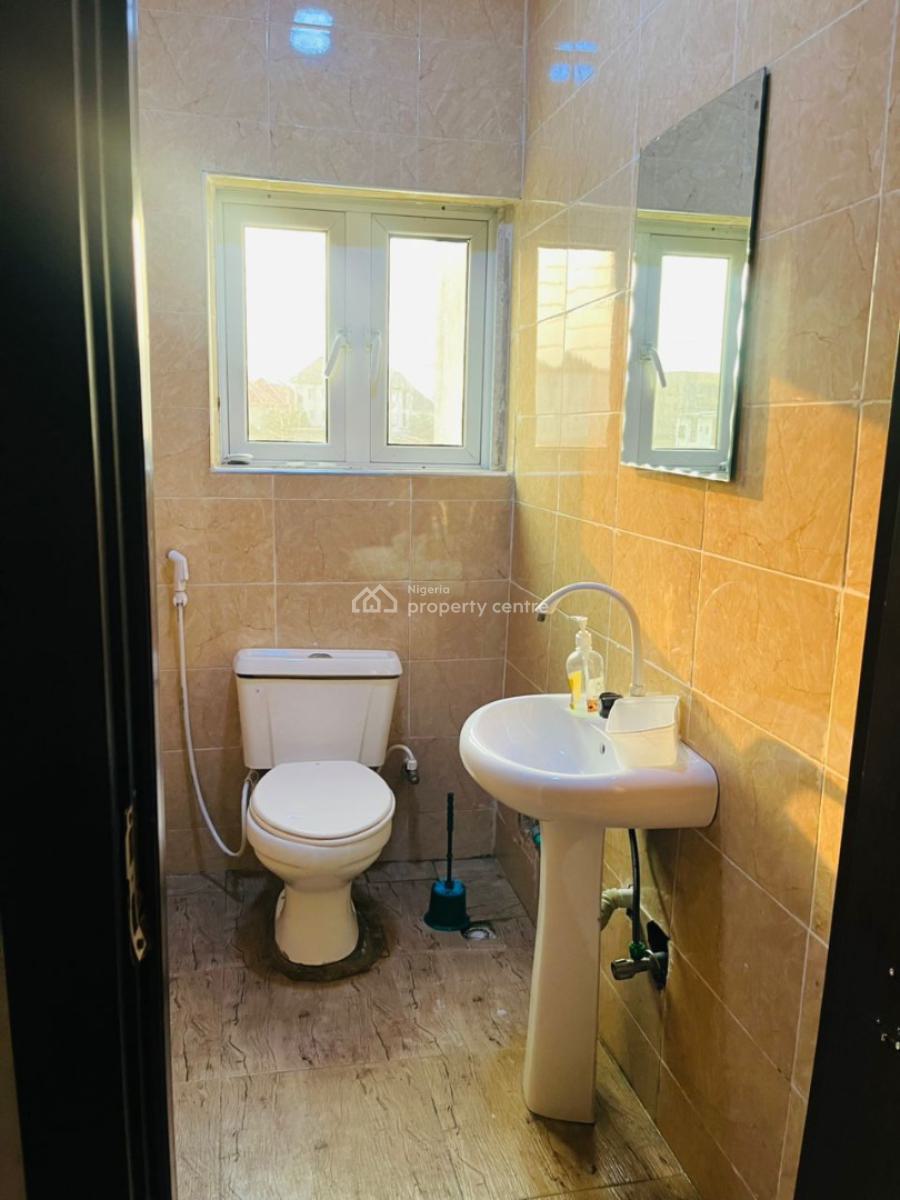 Fully Serviced  Unfurnished 3 Bedroom Flat, Ikate Elegushi, Lekki, Lagos, Flat / Apartment for Rent