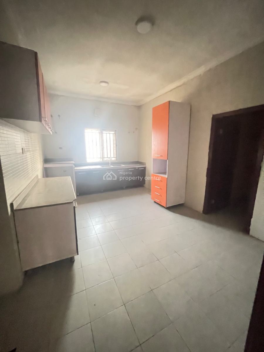 Standard 3 Bedroom Apartment with Bq Upstairs Inside Call to Access, Located Inside Secured and Tight Estate,constant Light,clean Water, Sangotedo, Ajah, Lagos, Flat / Apartment for Rent