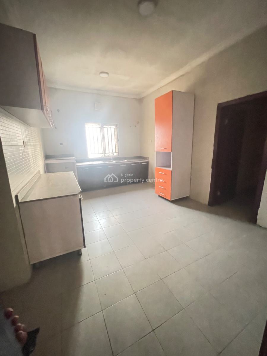Standard 3 Bedroom Apartment with Bq Upstairs Inside Call to Access, Located Inside Secured and Tight Estate,constant Light,clean Water, Sangotedo, Ajah, Lagos, Flat / Apartment for Rent