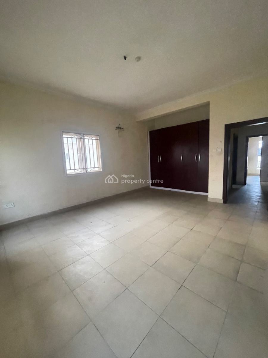 Standard 3 Bedroom Apartment with Bq Upstairs Inside Call to Access, Located Inside Secured and Tight Estate,constant Light,clean Water, Sangotedo, Ajah, Lagos, Flat / Apartment for Rent