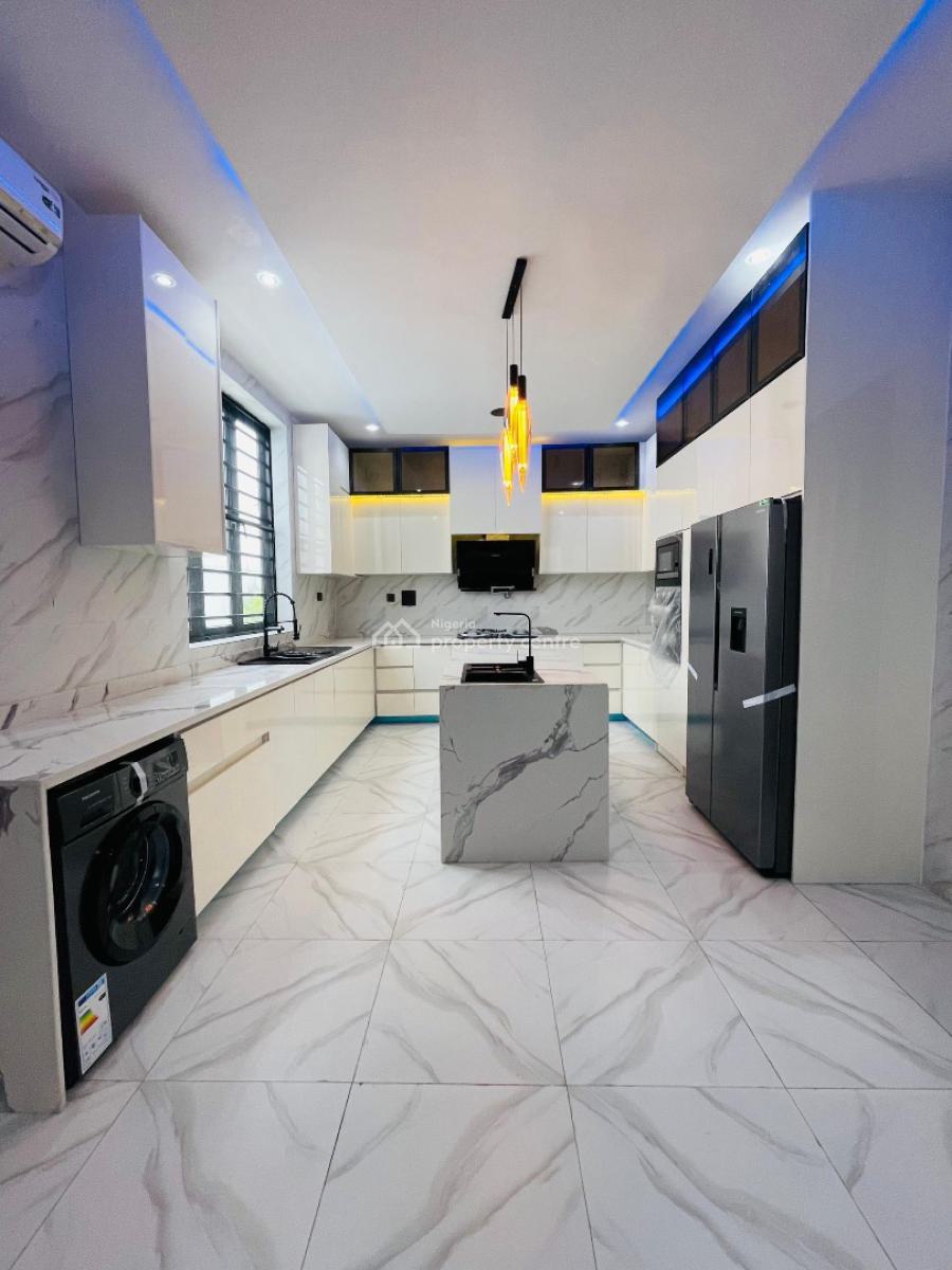 Exquisitely Finished Luxury 5 Bed Smart Home with Cinema and Pool, Chevron, Lekki, Lagos, Detached Duplex for Sale