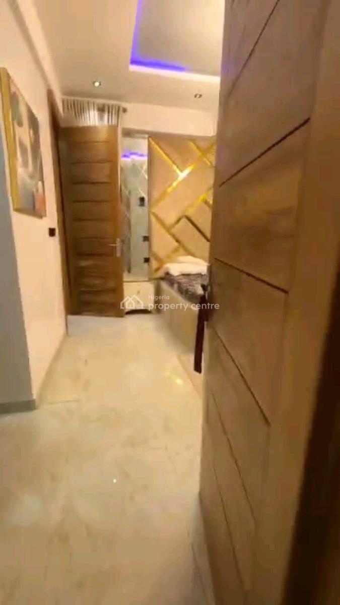 a Fully Furnished and Standard 2 Bedroom, Upstairs with All Rooms En-suite, Yabatech Gra, Yaba, Lagos, Flat / Apartment for Sale