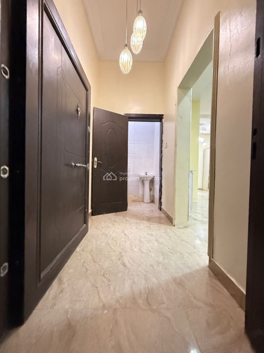 Fully Serviced Spacious Studio Apartment with Over 20hrs Light, Chevron, Lekki, Lagos, Self Contain (single Rooms) for Rent