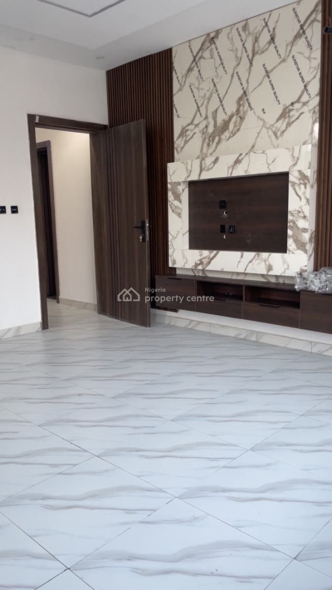 Newly Built 5 Bedroom Fully Detached with Pool, Daffodil Estate Chevron Lekki, Lekki, Lagos, Detached Duplex for Sale