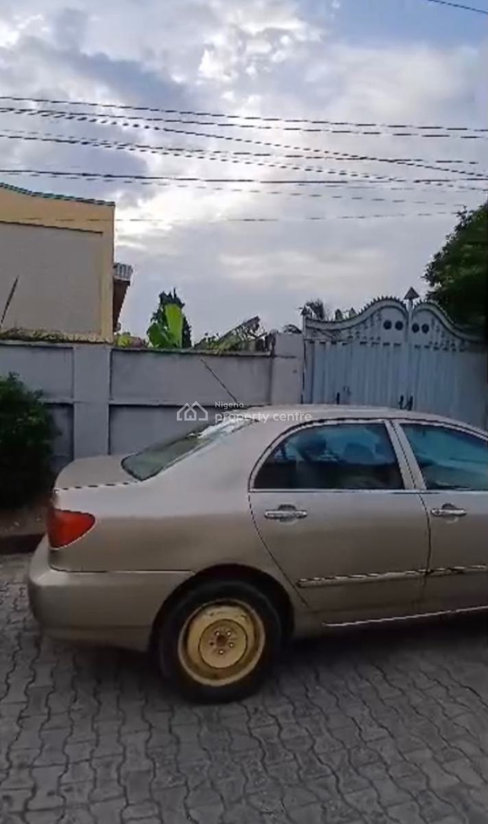 a Fenced & Gated Bare Land Measuring 900sqm, Dokun Ogundipe Avenue Maryland, Maryland, Lagos, Residential Land for Sale