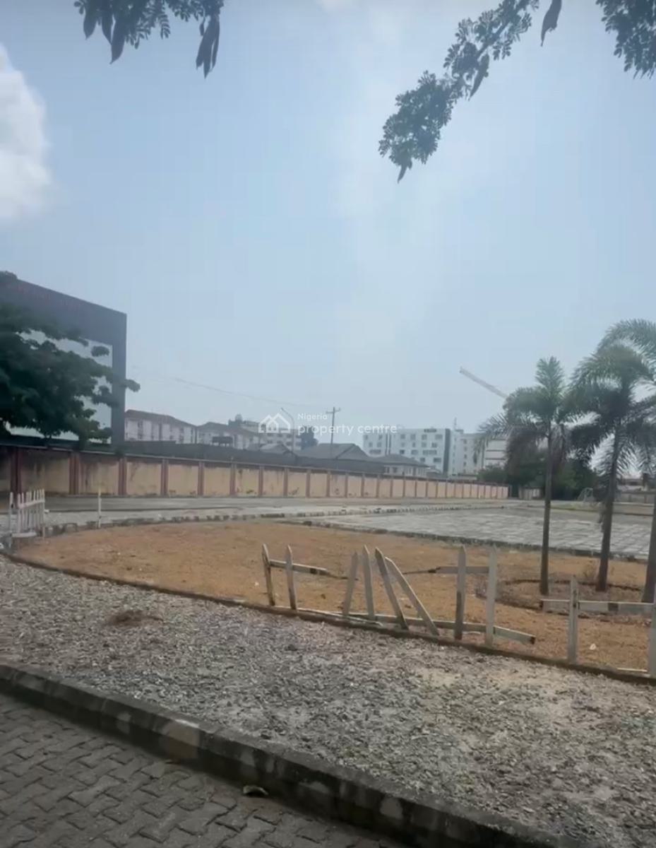 Plots of Land Facing Admiralty Way, on Admiralty Way, Lekki Phase 1, Lekki, Lagos, Mixed-use Land for Sale