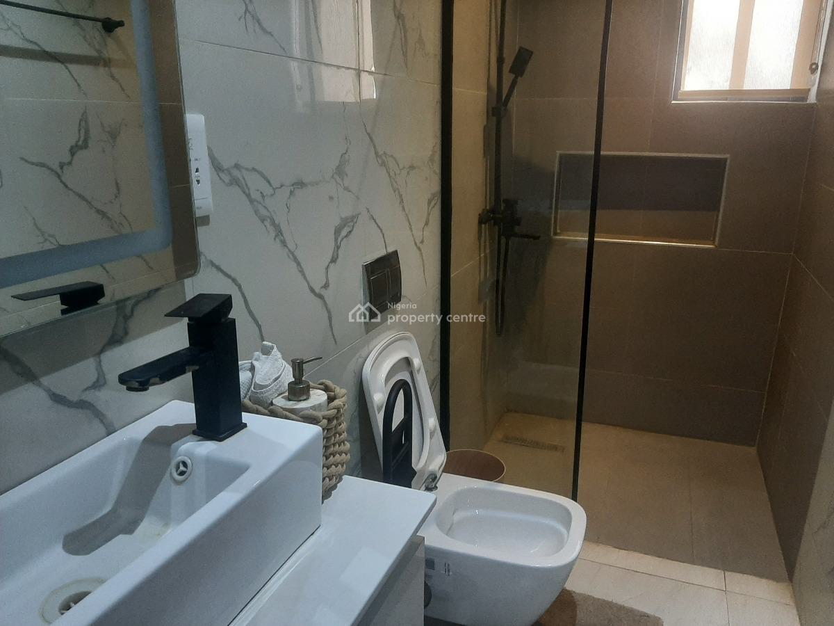 2, Lekki Phase 1, Lekki, Lagos, Flat / Apartment Short Let