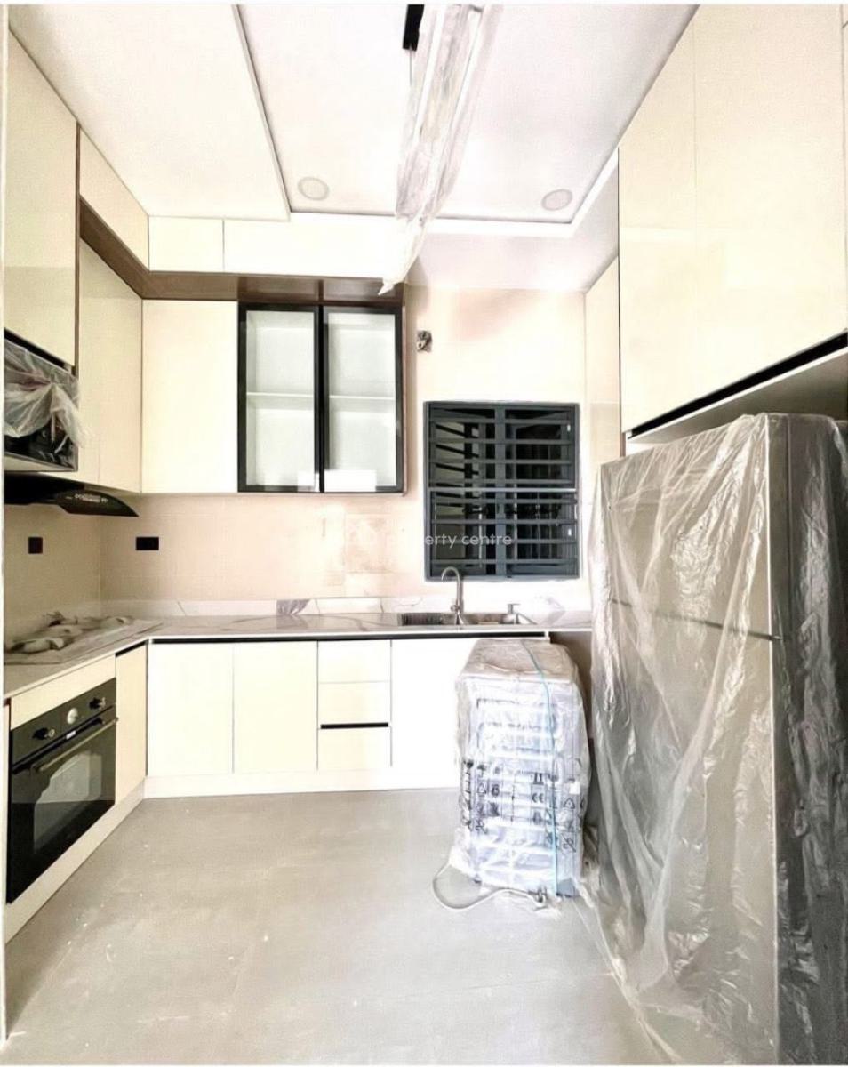 Luxury 2 Bedroom Apartment with Bq, Lekki Phase 1, Lekki, Lagos, Flat / Apartment for Sale