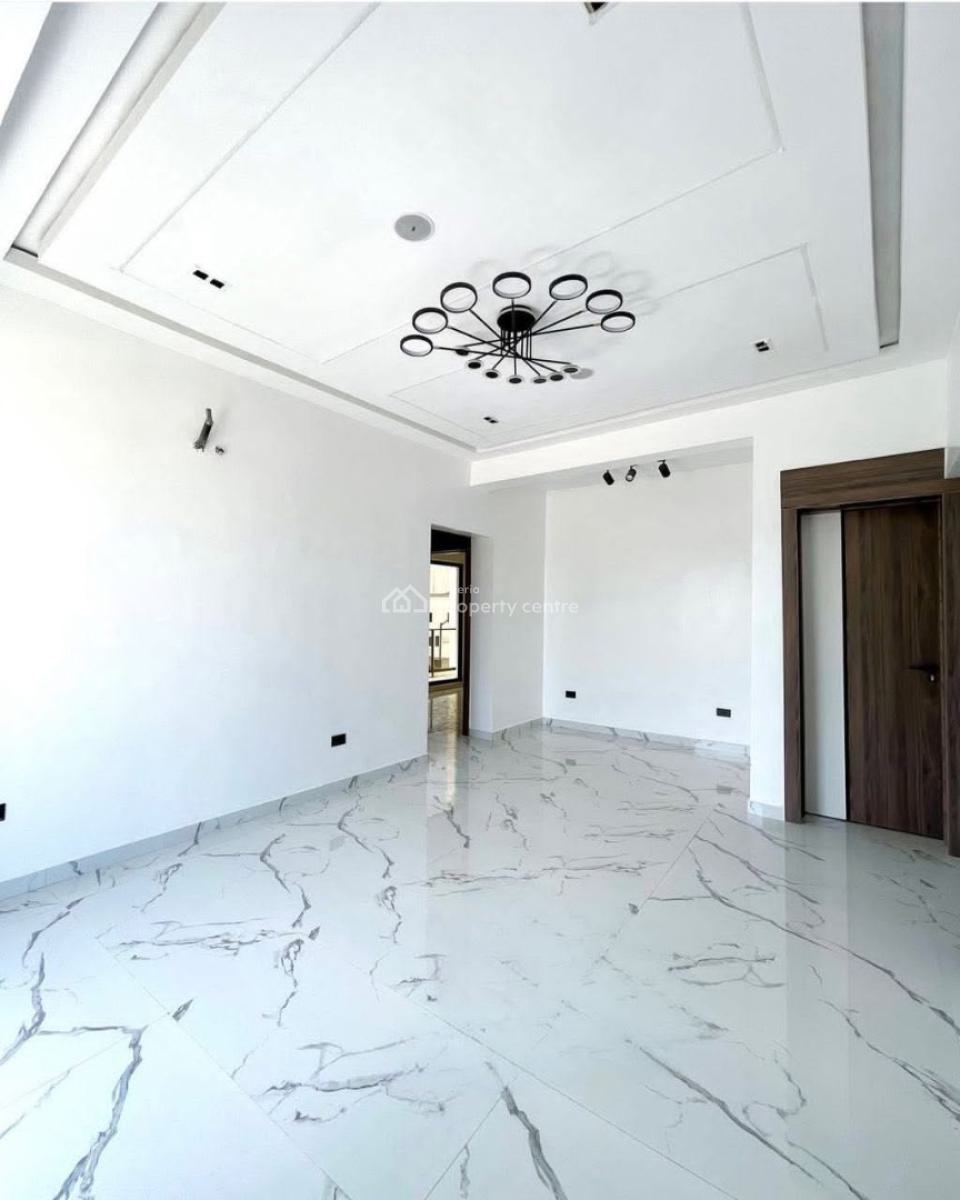 Luxury 2 Bedroom Apartment with Bq, Lekki Phase 1, Lekki, Lagos, Flat / Apartment for Sale
