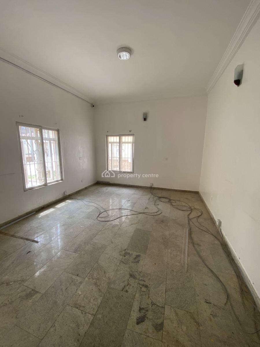 Massive 4 Bedroom Semi Detached Duplex with Bq, Off Durosemi Etti, Lekki Phase 1, Lekki, Lagos, Detached Duplex for Rent