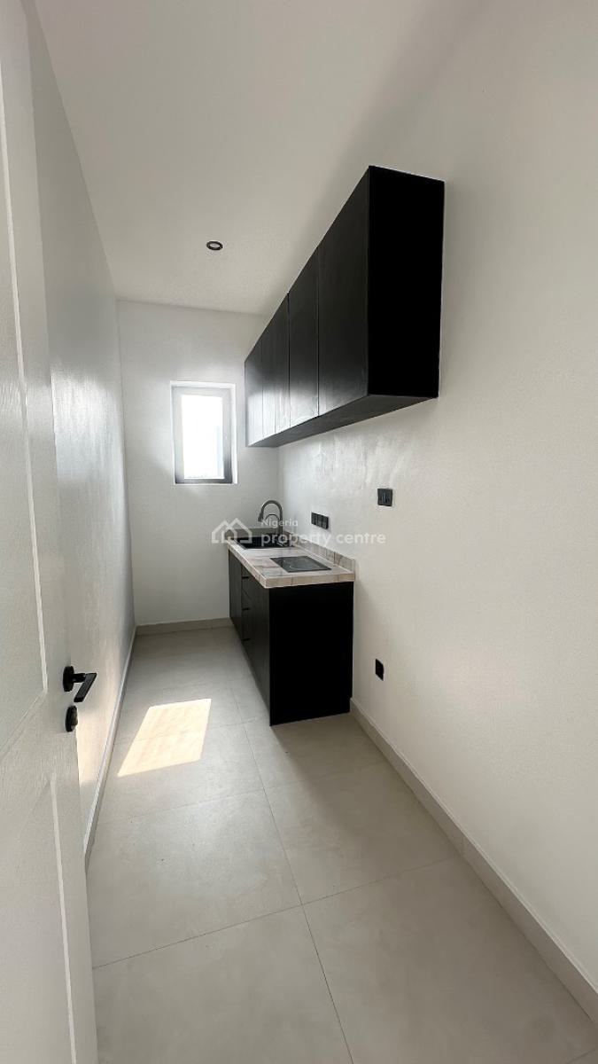 a Modern  Styled Fully Detached Lux, 5bdr  Duplex with All Necessities, Best Estate in Orchid Road, Lekki Phase 2, Lekki, Lagos, Detached Duplex for Sale