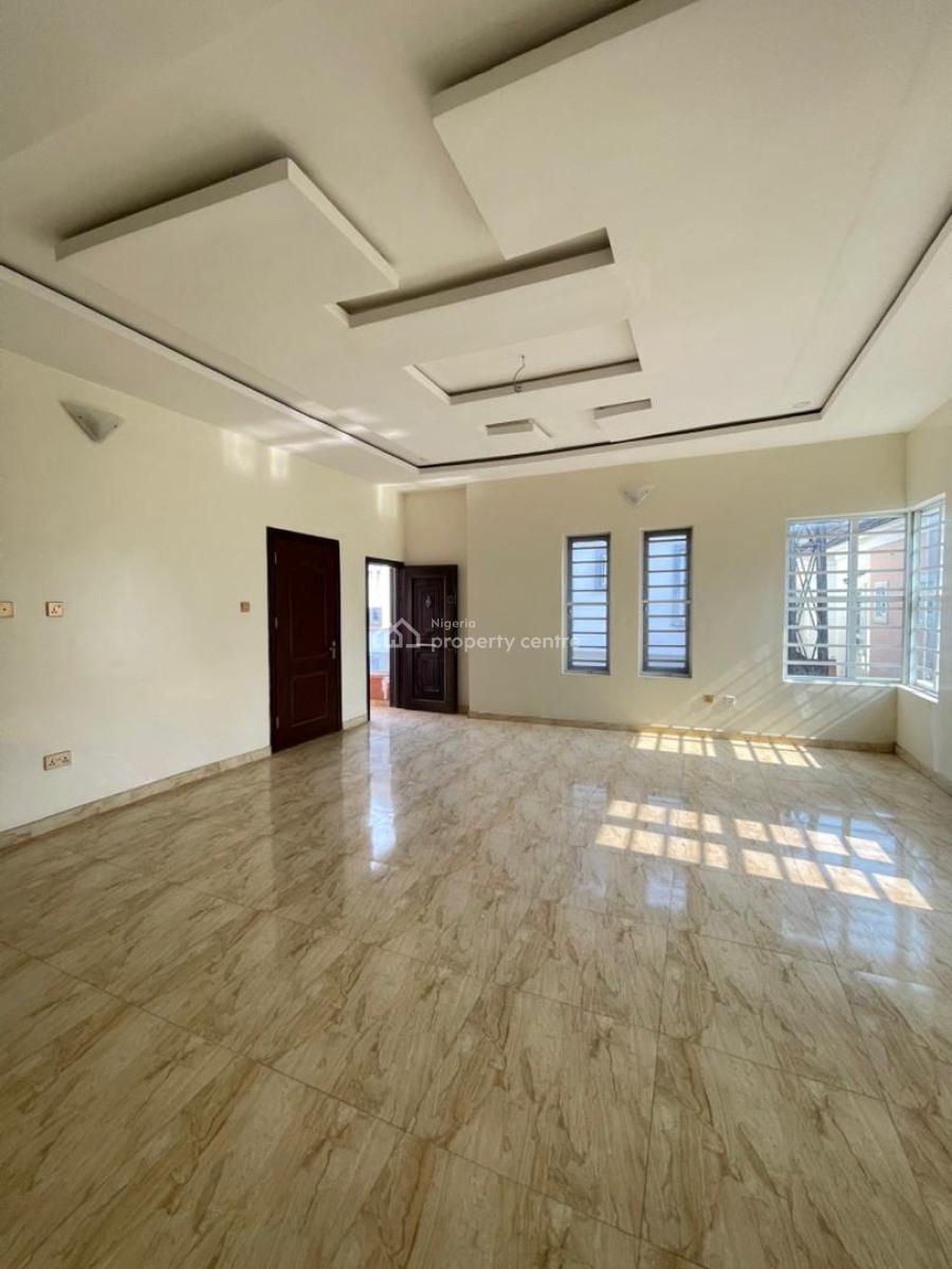 Master Bedroom with Shared Kitchen, Orchid Road, Around Orchid Hotel, Lekki, Lagos, Self Contain (single Rooms) for Rent