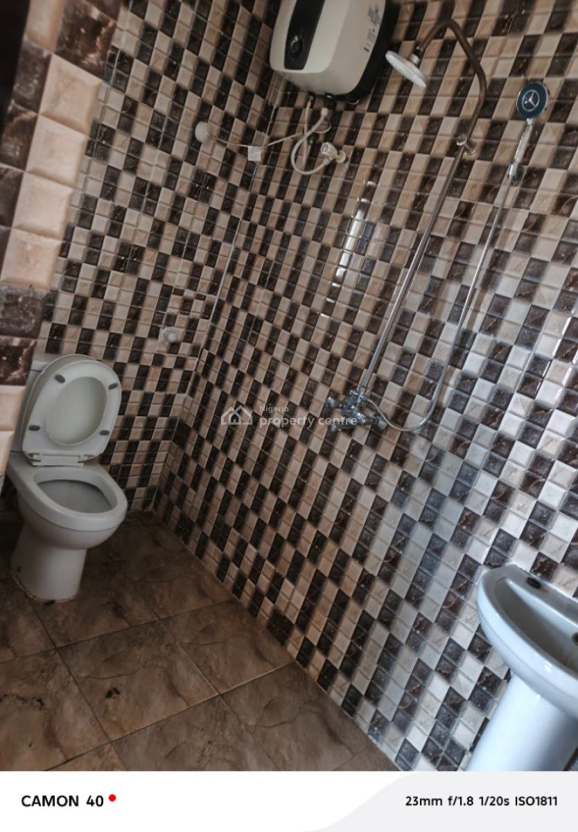 Spacious 3 Bedroom Flat Upstairs at Badore Ajah Lagos, Badore Ajah Lagos, Badore, Ajah, Lagos, Flat / Apartment for Rent