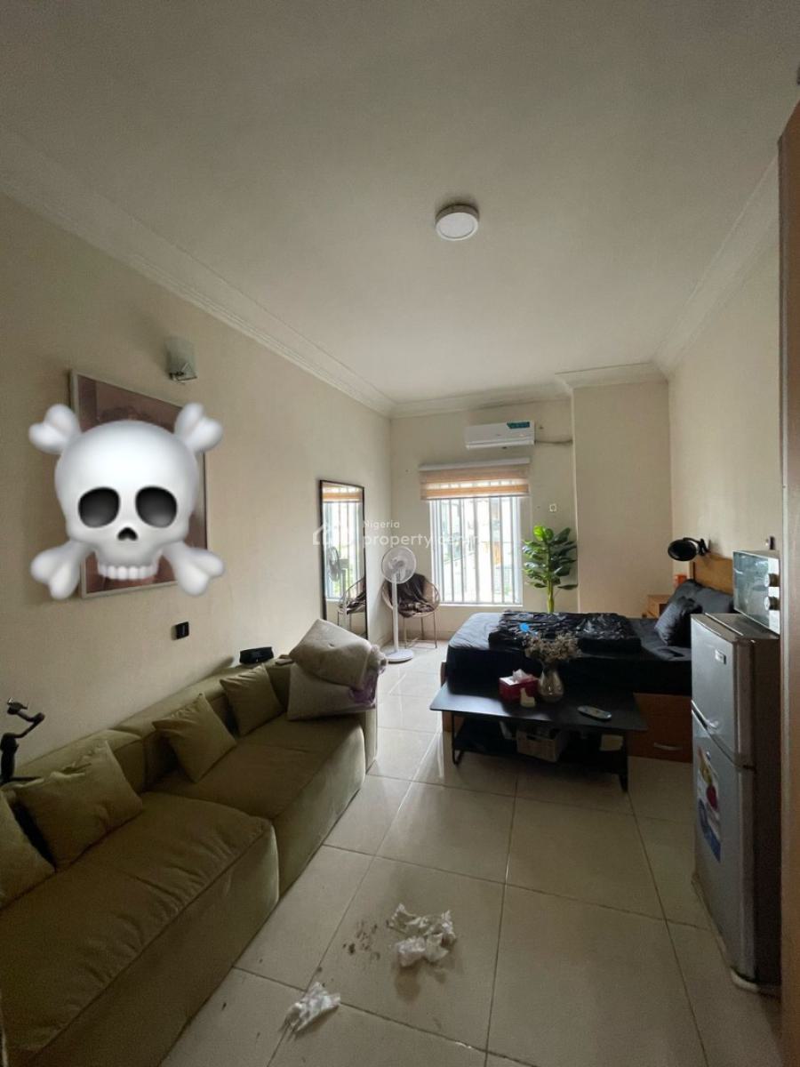 Standard Madams Room Upstairs, Osapa London Estate, Osapa, Lekki, Lagos, Terraced Duplex for Rent