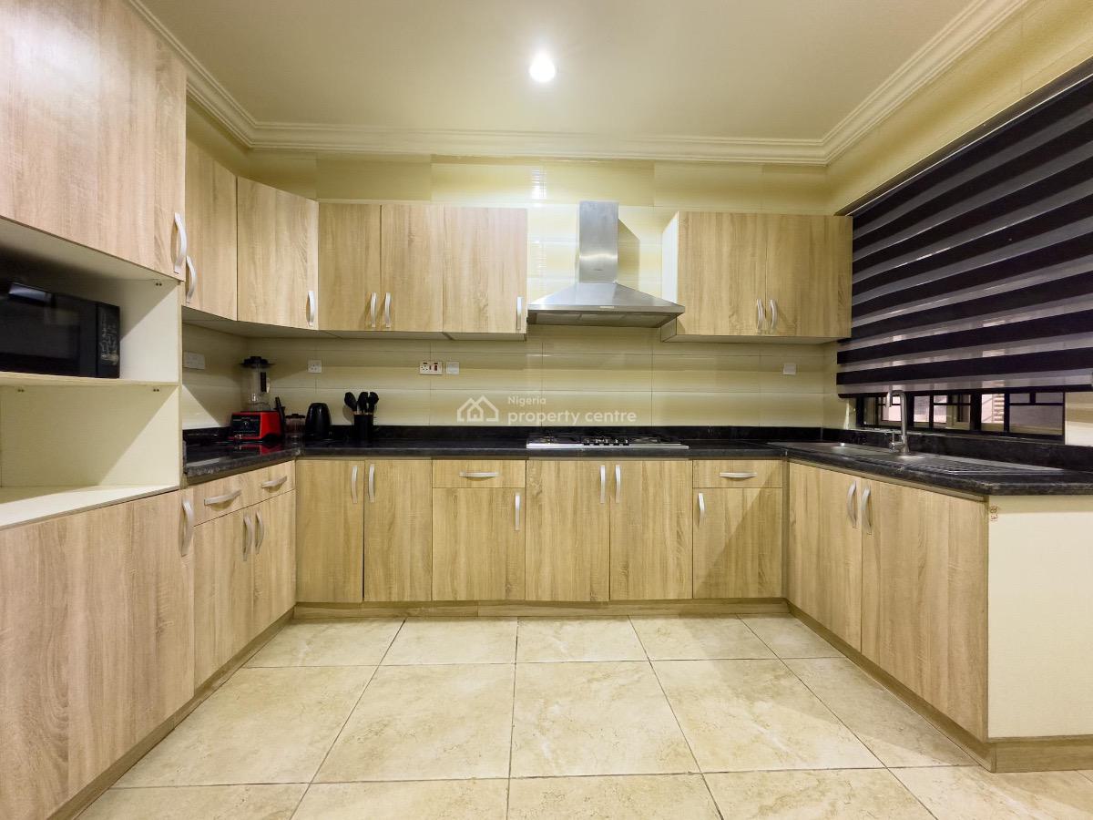 This Is Crystals a Lovely Two Bedroom Apartment, Lekki Phase 1, Lekki Phase 1, Lekki, Lagos, Flat / Apartment Short Let