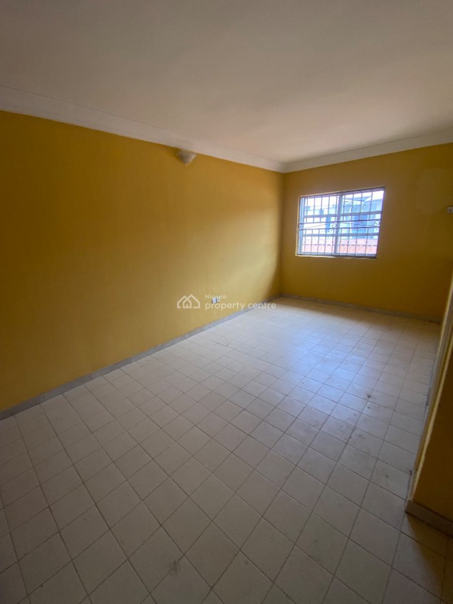 Luxury 4 Bedroom, Off Bisola Durosimi Etti, Lekki Phase 1, Lekki, Lagos, Semi-detached Duplex for Rent