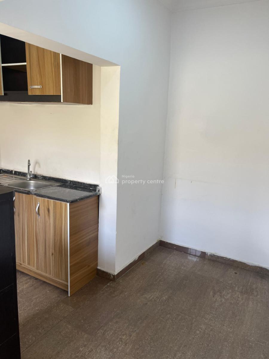 Executive Serviced Mini Flat Apartment, Off Adewunmi Adebimpe Street, Lekki Phase 1, Lekki, Lagos, Mini Flat (room and Parlour) for Rent