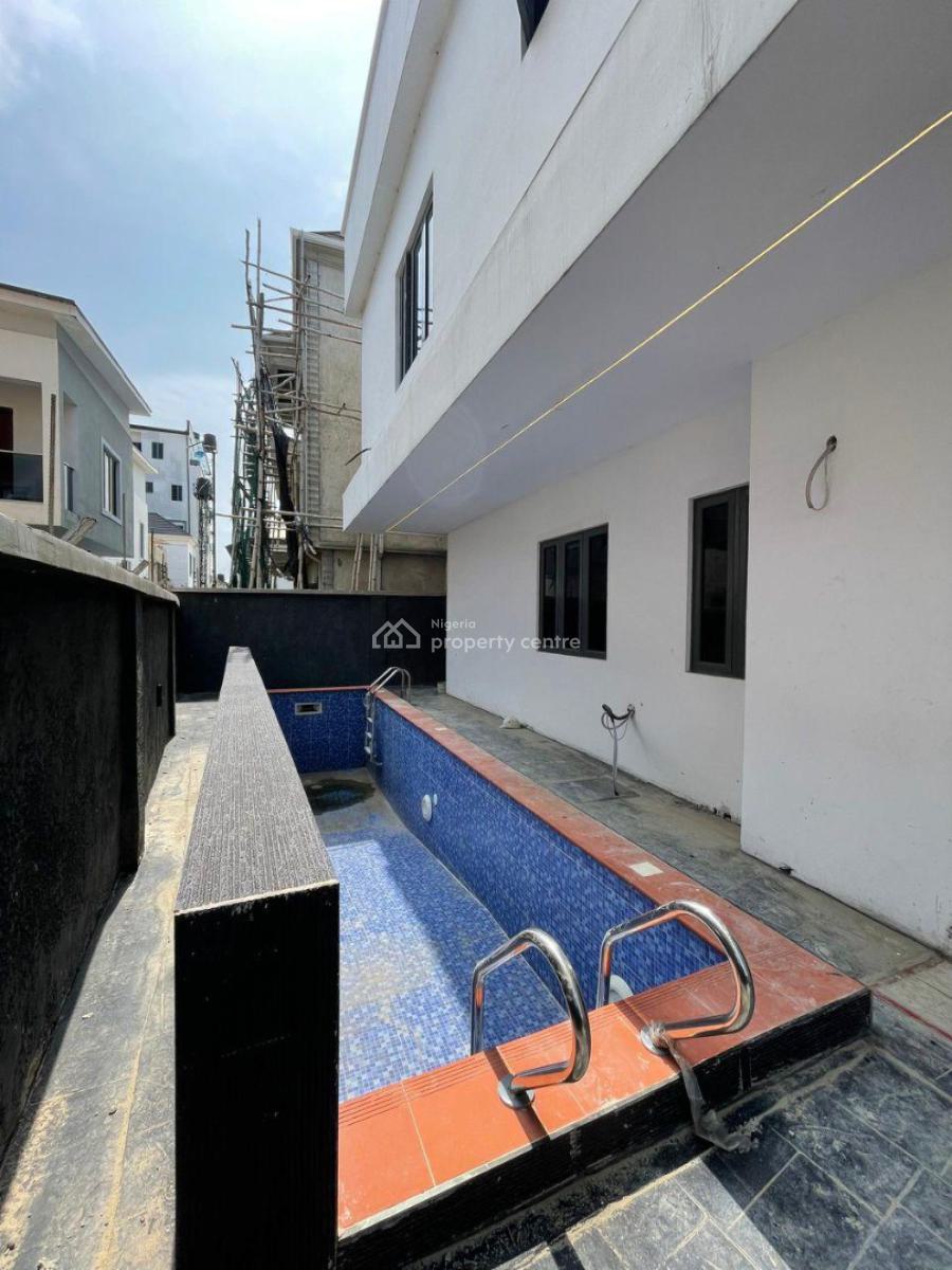 5 Bedroom Fully Detached Duplex with Bq, Ologolo, Lekki, Lagos, Detached Duplex for Sale