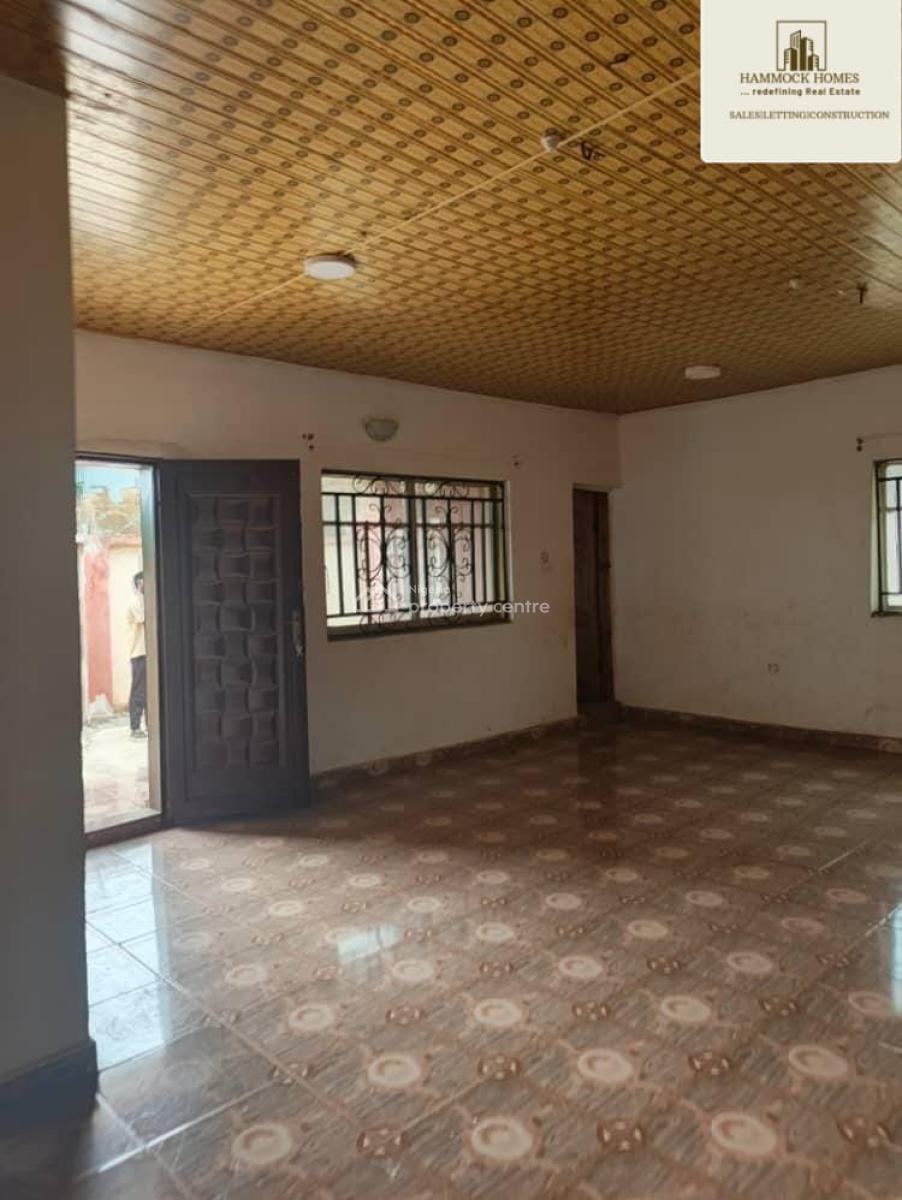 a Solidly Built Twin Flat Consisting of 3-bedroom & 2-bedroom Flats, Mogaji Close, Kute (near Iya Alamala’s House), Ibadan, Oyo, Block of Flats for Sale