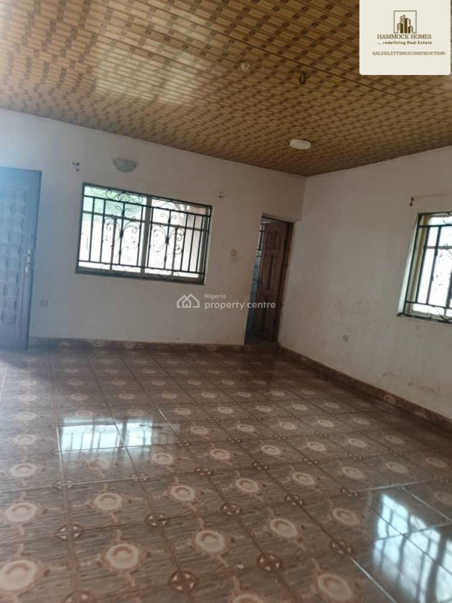 a Solidly Built Twin Flat Consisting of 3-bedroom & 2-bedroom Flats, Mogaji Close, Kute (near Iya Alamala’s House), Ibadan, Oyo, Block of Flats for Sale