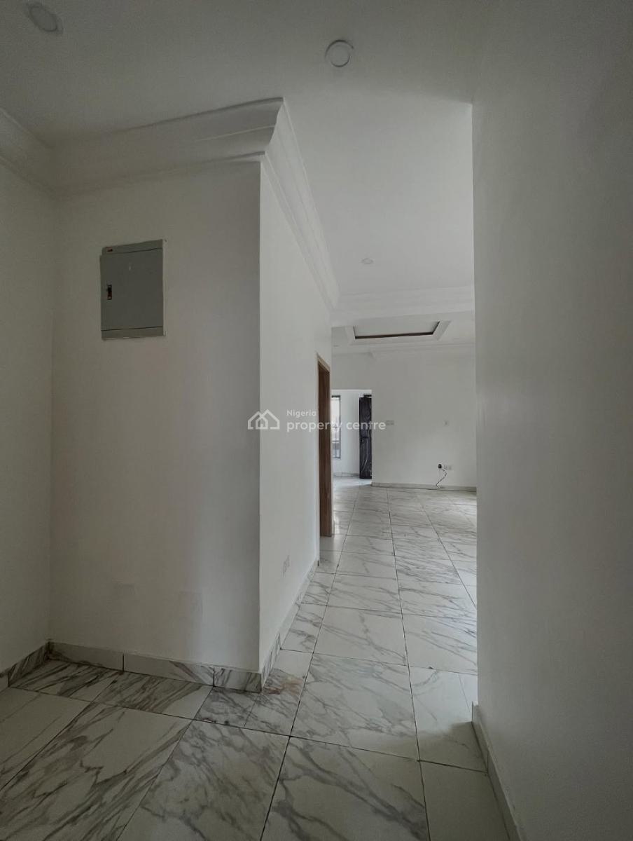 Spacious 2 Bedroom Apartment, Osapa, Lekki, Lagos, Flat / Apartment for Rent