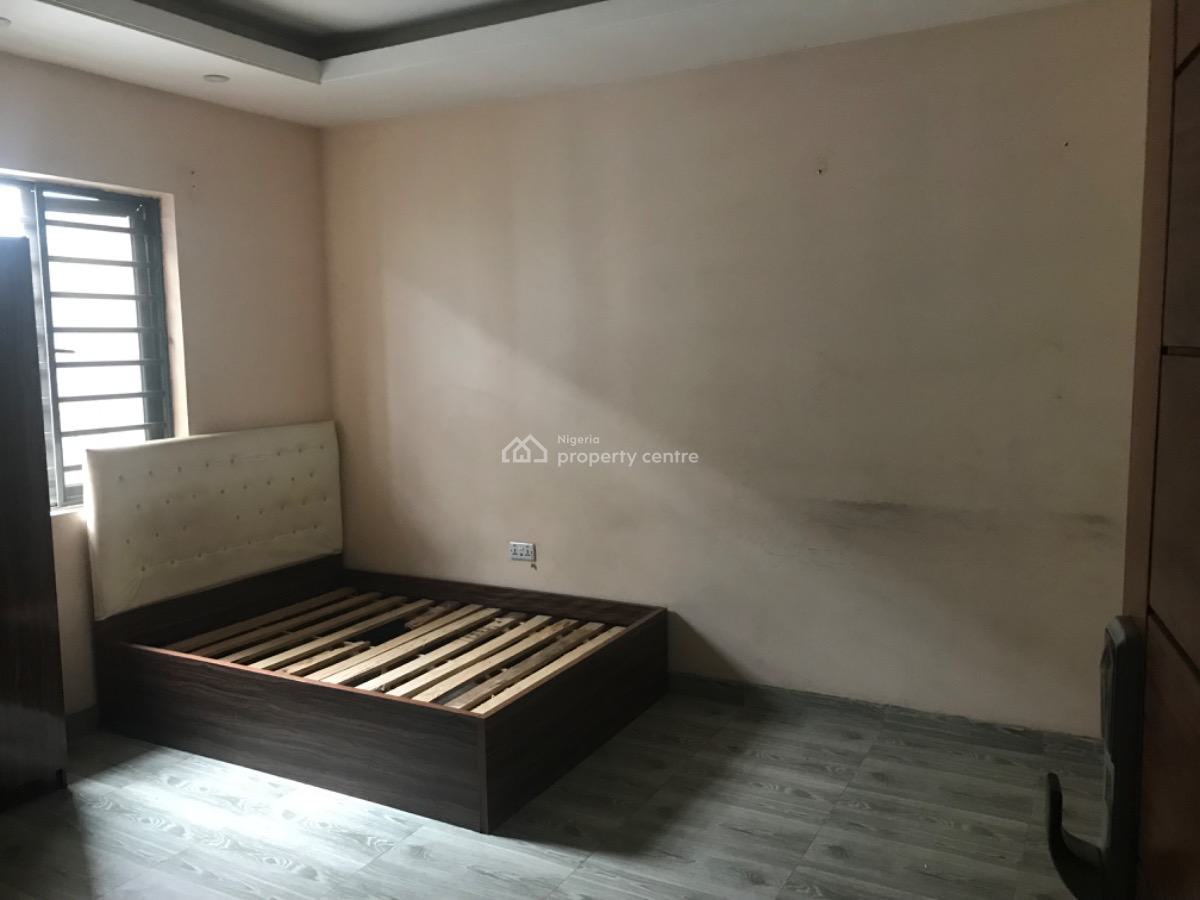 Service Selfcontain, Ibukunolu, Akoka, Yaba, Lagos, Self Contain (single Rooms) for Rent