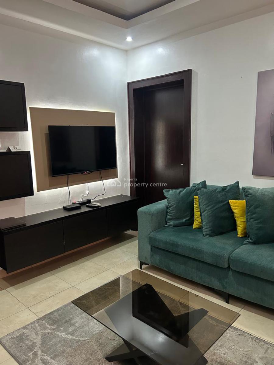 Fully Serviced & Furnished 2 Bedroom Apartment with Open Plan with Poo, Admiralty Road, Lekki, Lagos, Flat / Apartment for Rent