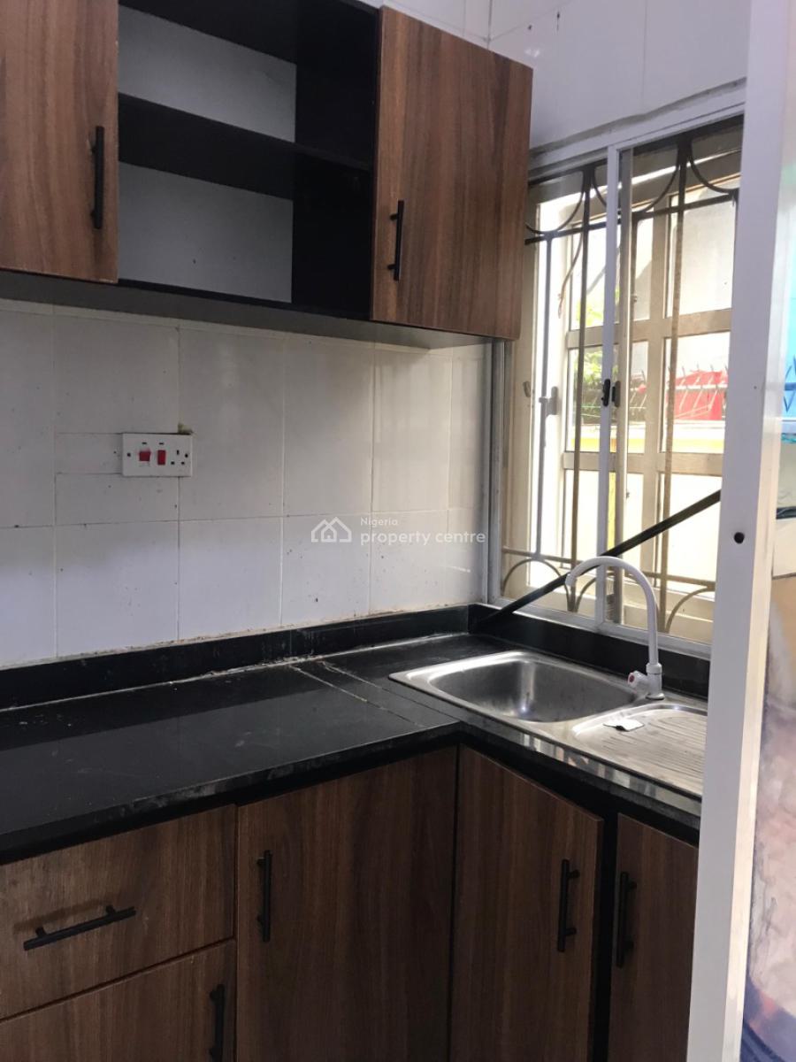 Very Standard and Clean  Mini Flat  Off Admiralty Way (, Lekki, Lagos, Mini Flat (room and Parlour) for Rent