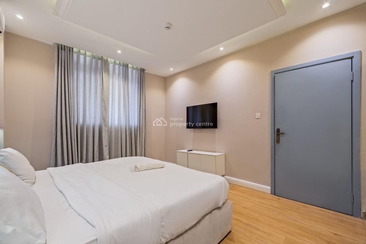 3bed Luxury Waterfront Apartment in Lekki Phase 1, Lekki Phase 1,lekki ,lagos ,nigeria, Lekki Phase 1, Lekki, Lagos, Flat / Apartment for Rent
