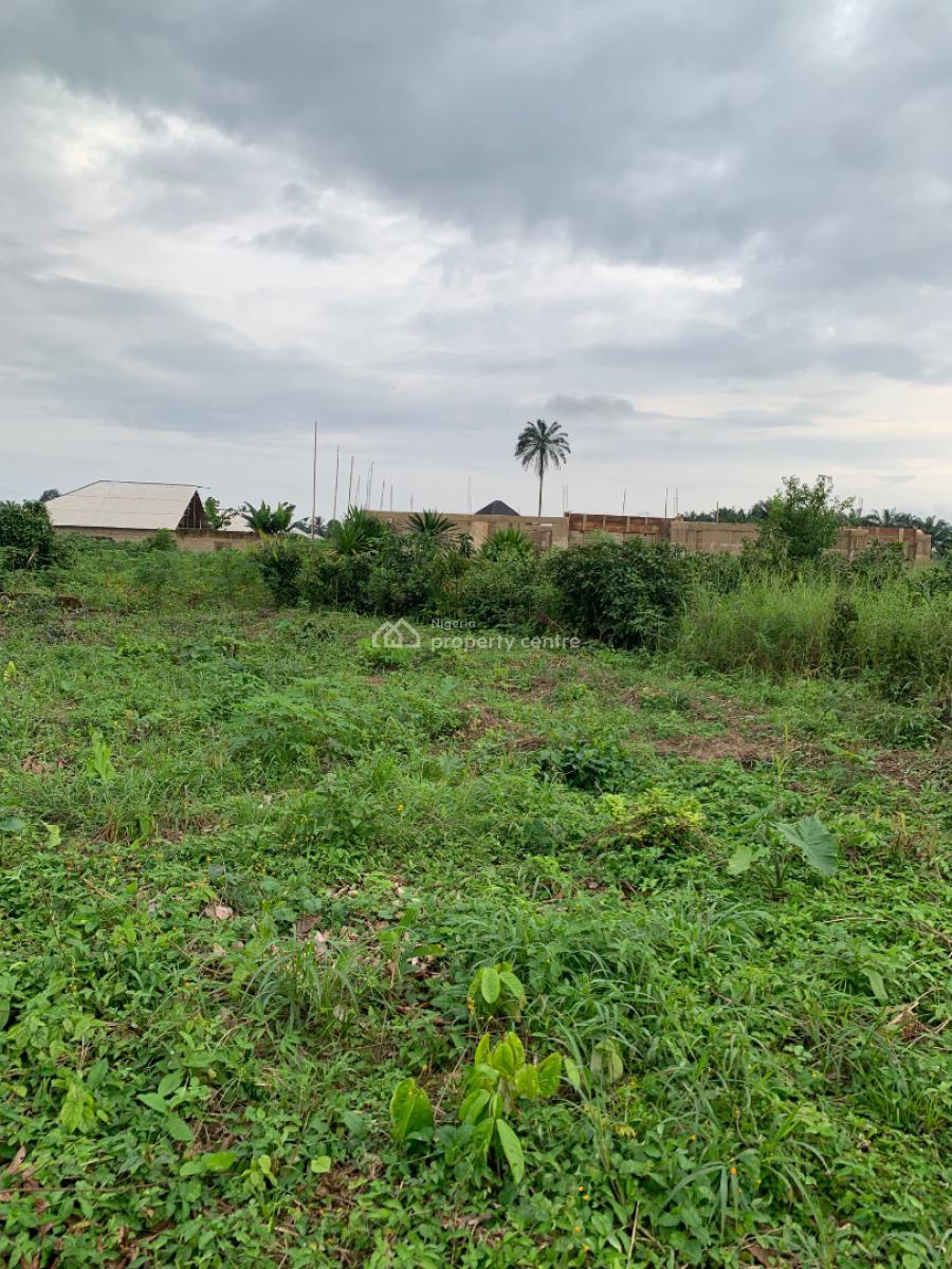a Parcel of Land, Off Airport Road, Uyo, Akwa Ibom, Mixed-use Land for Sale