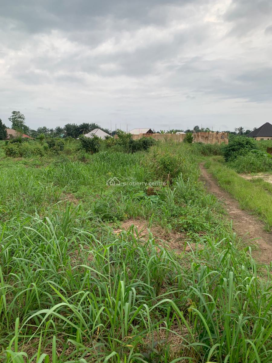 a Parcel of Land, Off Airport Road, Uyo, Akwa Ibom, Mixed-use Land for Sale